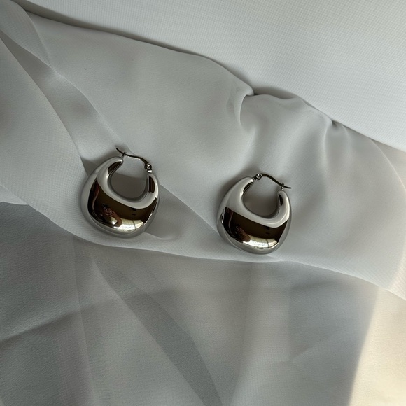 Chunky Silver Hoop Earrings - Picture 4 of 4